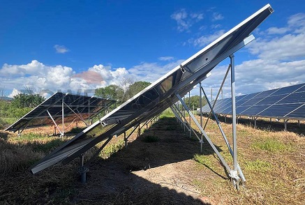 Efficaces et stables, ils renforcent l'avenir : les systèmes de montage solaire au sol facilitent le développement de l'énergie verte