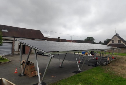 Stratégie de sélection des matériaux recommandée pour les systèmes de support d'abris de voiture photovoltaïques